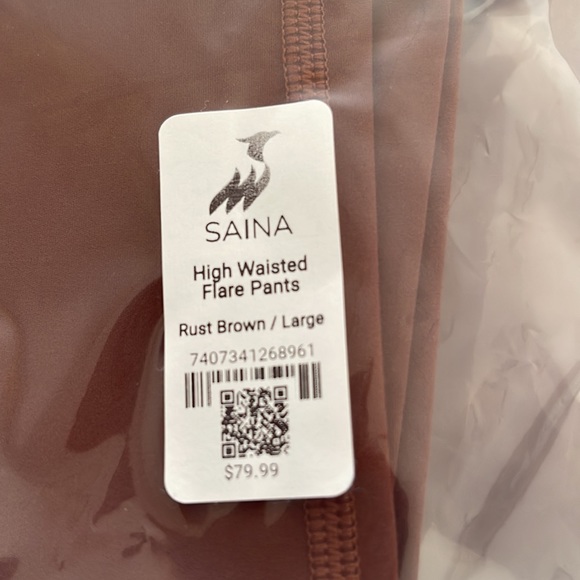HIGH WAISTED FLARE PANTS
$56+lipstick gift. All size S. M. L. XL - Picture 9 of 9